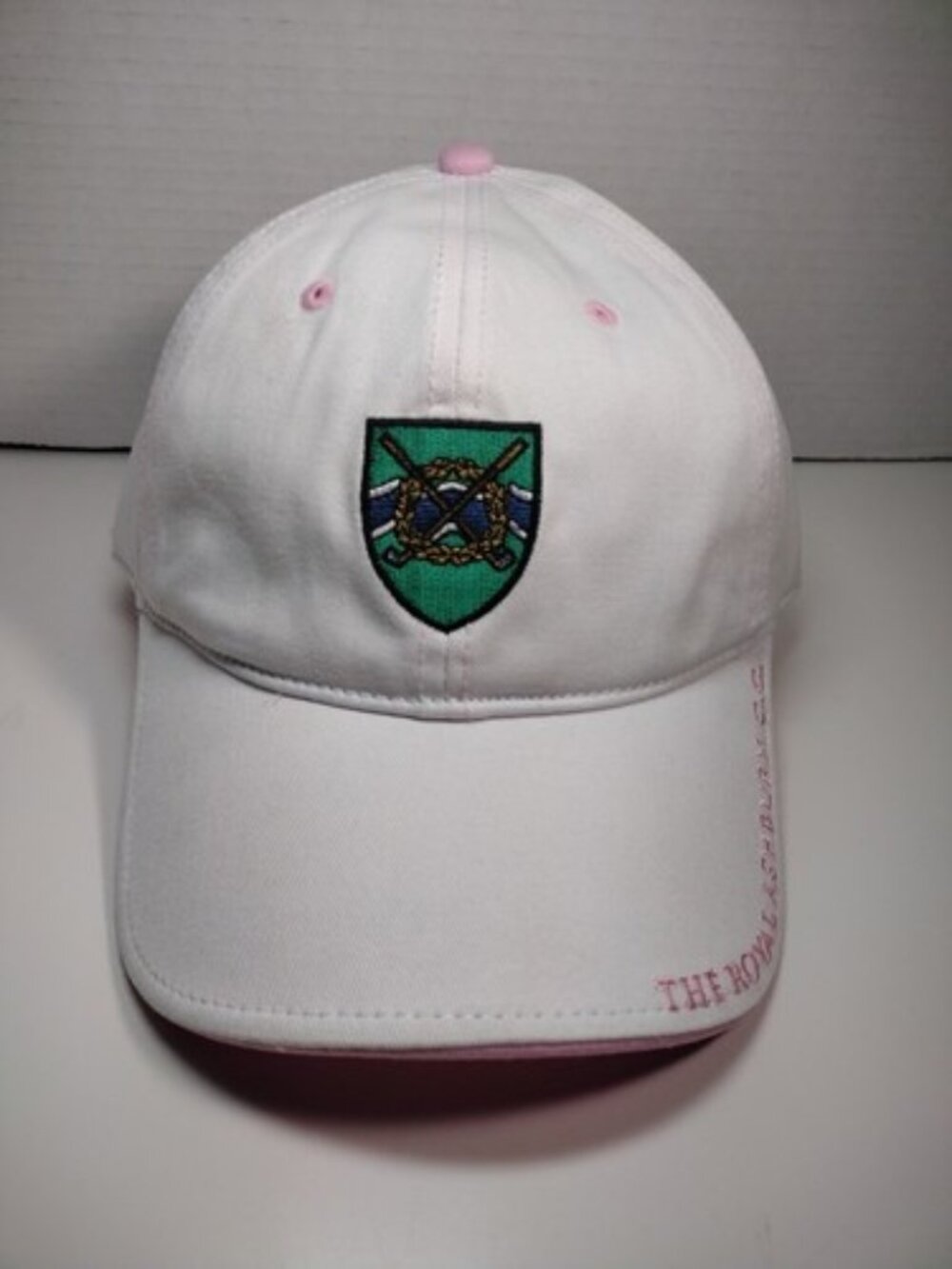 NWOT Woman's Golf Cap Royal Ashburn Golf Club Canada White / Pink